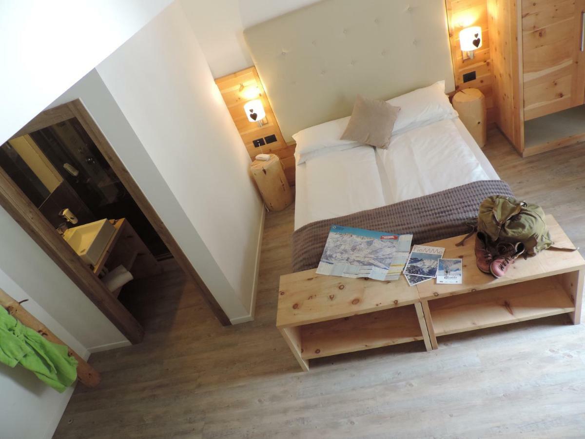 Hotel Scoiattolo Tesero Luaran gambar