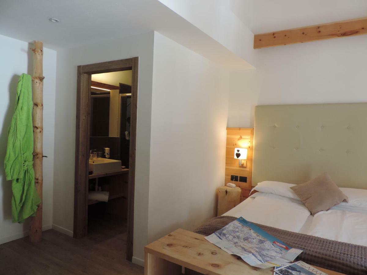 Hotel Scoiattolo Tesero Luaran gambar