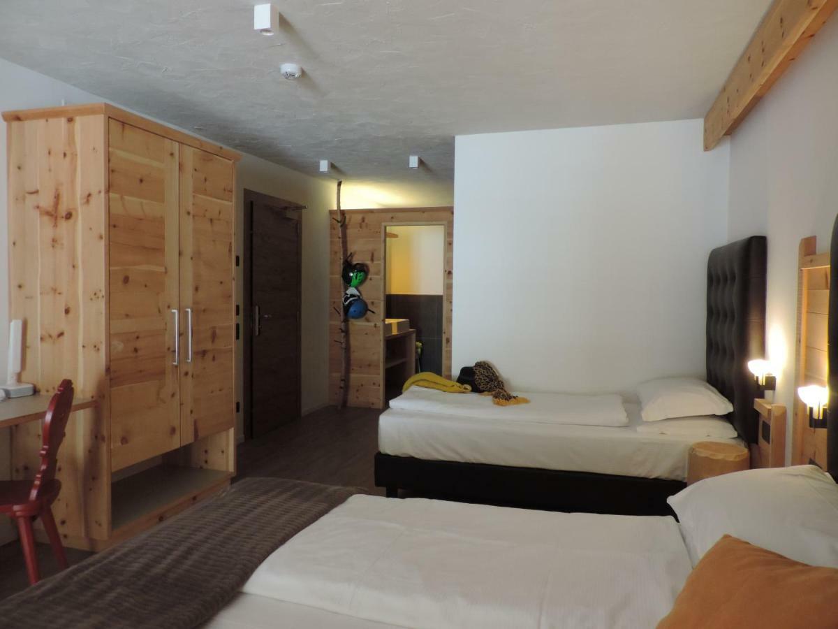 Hotel Scoiattolo Tesero Luaran gambar